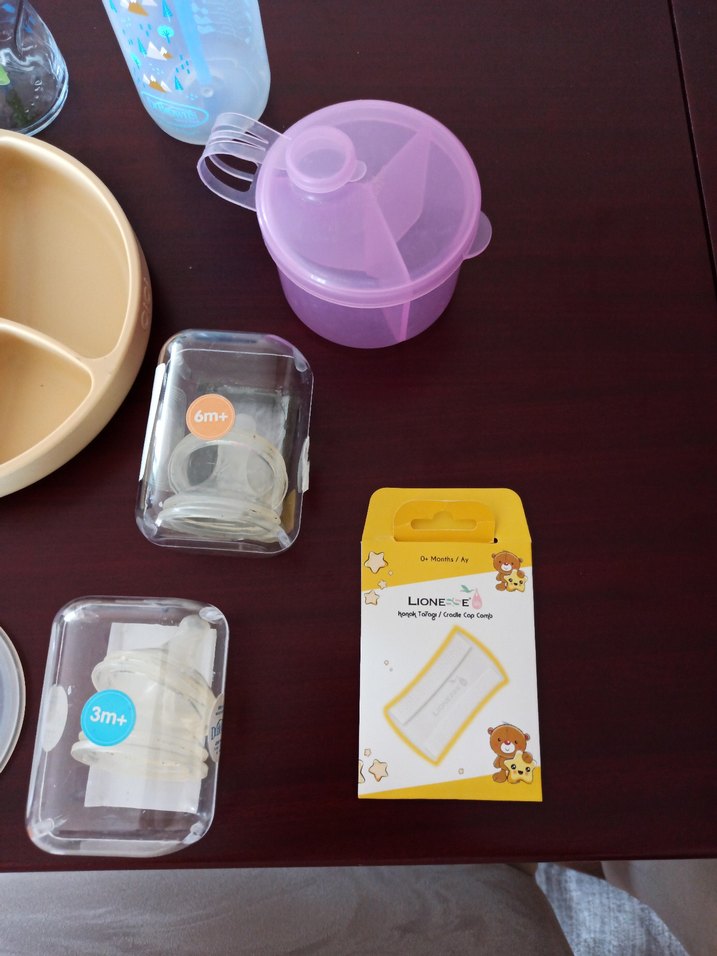 Bebek Biberon Seti ve Beslenme Aksesuarları - Görsel 3