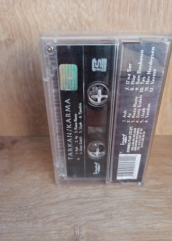 Tarkan - Karma Kaset Albümü - Görsel 2