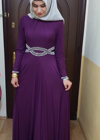 Tesettur ABİYE ELBISE ( FİYATI 600TL)