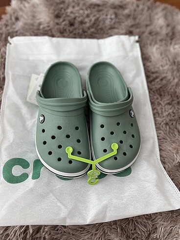 40 Beden CROCS TERLİK QR KODLU TOZ TORBALI