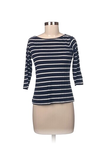 Diğer T-shirt %70 İndirimli.