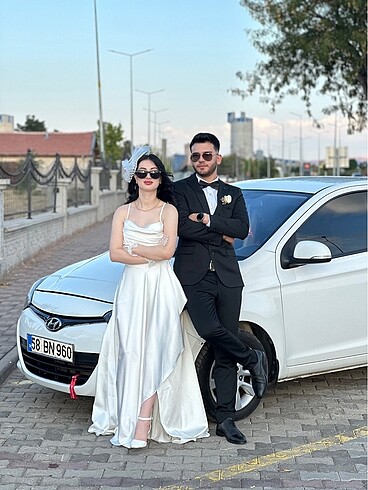 36 Beden beyaz Renk nikah elbisesi