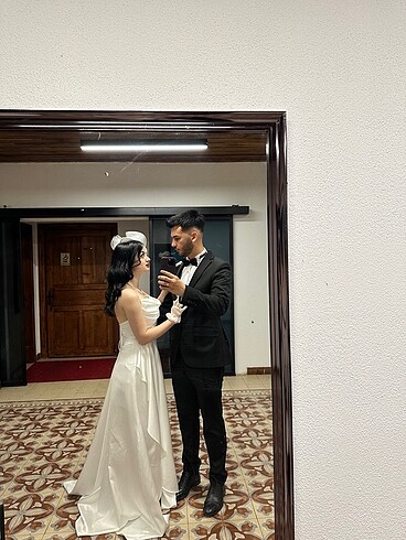 Diğer nikah elbisesi