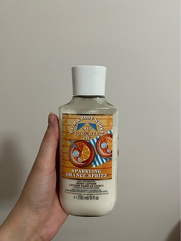 Bath&Body Works vücut losyonu