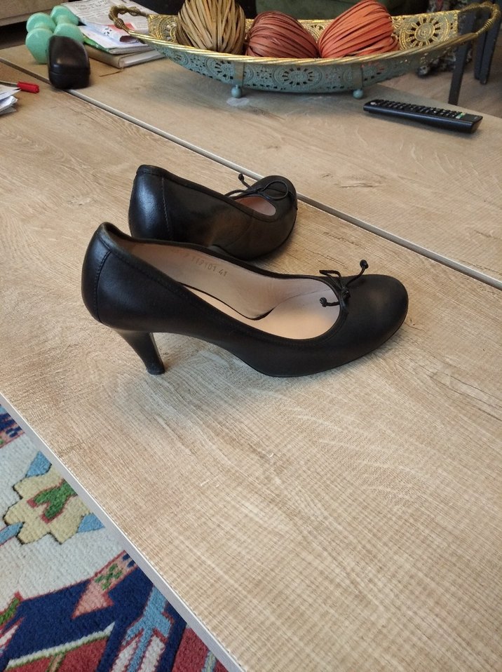 İnci Siyah Tokalı Stiletto Ofis Ayakkabısı - Görsel 3