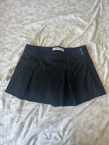 bershka pilili ozel dikim sort etek
