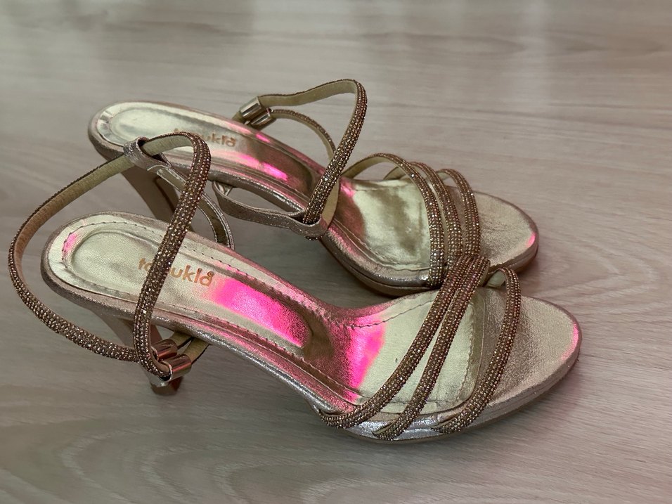 Bej Parlak Yılan Desenli Stiletto Topuklu Kadın Ayakkabı - Görsel 3