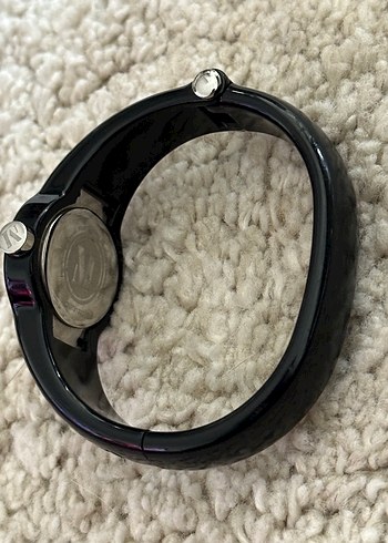 Mango Kemerli Siyah Gotik Kadın Saati - Görsel 2