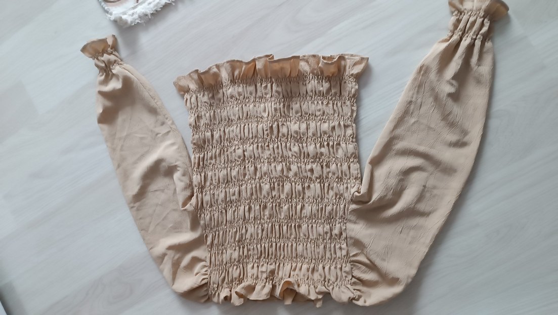 H&M marj
kalı Bej Keten Fırfırlı Bohem Kadın Bluz - Görsel 4