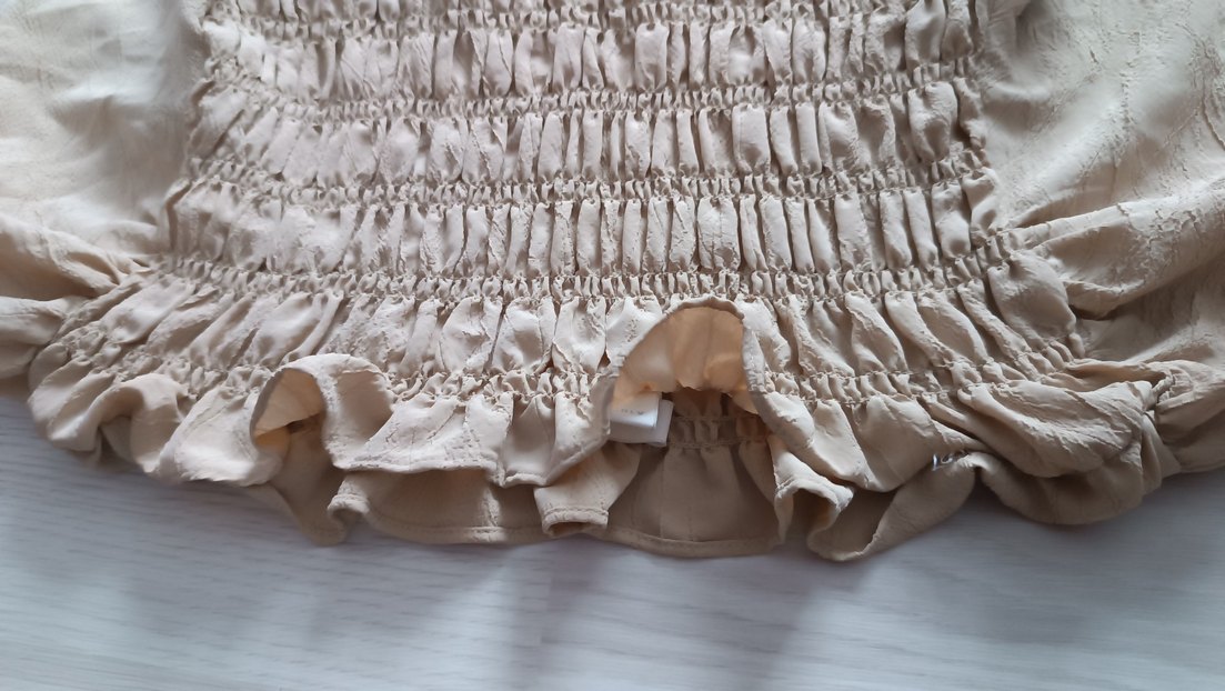 H&M marj
kalı Bej Keten Fırfırlı Bohem Kadın Bluz - Görsel 2