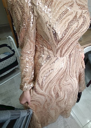 Parlak Bej Uzun Kollu Drapeli Abiye Elbise - Görsel 4