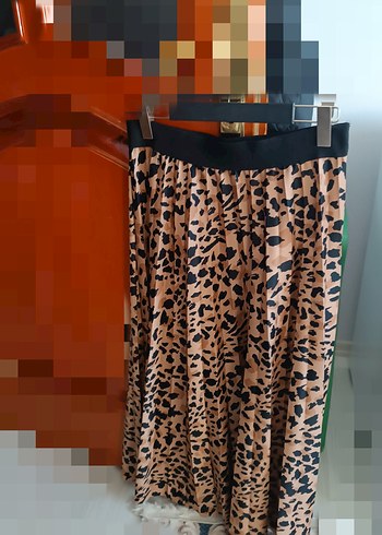 Kahverengi Leopar Desenli Uzun Piliseli Etek - Görsel 9