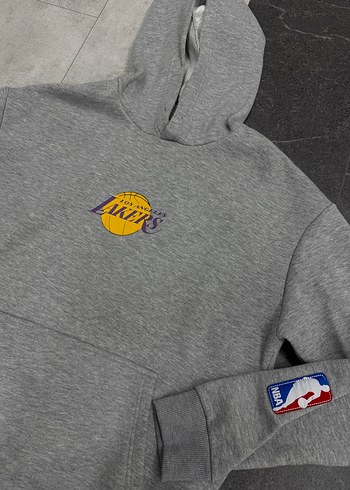 Erkek Gri Kapüşonlu Sweatshirt Lakers Baskılı - Görsel 2