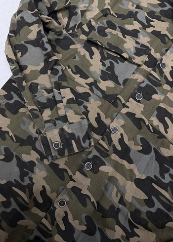 Erkek Kamuflaj Desenli Rahat Kesim Gömlek - Görsel 4