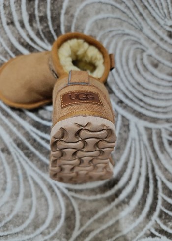 Ugg Kahverengi Süet Kürklü Bot ANNE KIZ