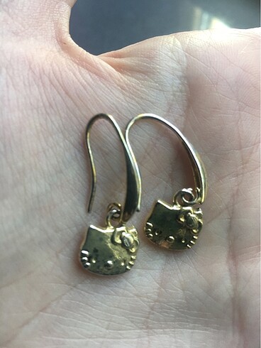 Diğer Hello Kitty Küpe