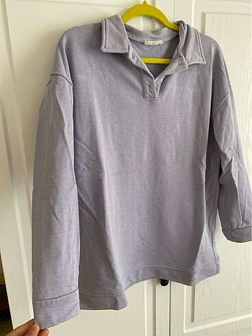 m Beden Manuka markasına aittir. Lila sweatshirt