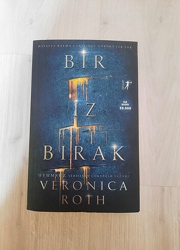 Bir iz bırak (Veronica Roth)