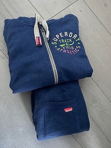 SUPERDRY EŞOFMAN TAKIMI