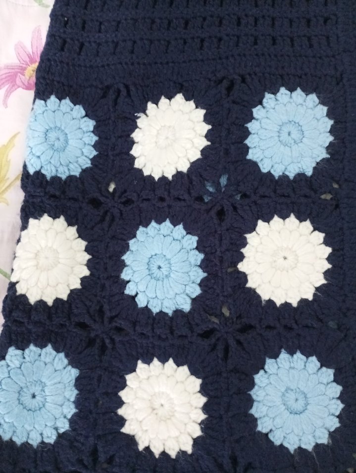 çiçek desenli lacivert kadın hırka - Görsel 3