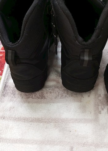 Siyah Bağcıklı Erkek Goth Bot - Görsel 5