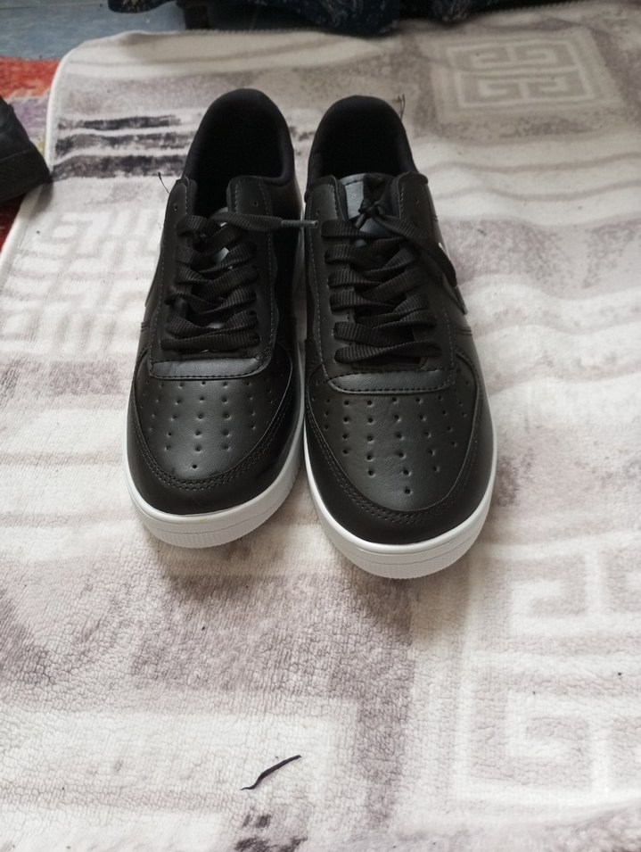 Siyah Bağcıklı spor ayakkabi - Görsel 2