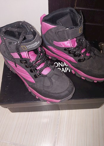 Kız Çocuk Pembe Bot - Görsel 3