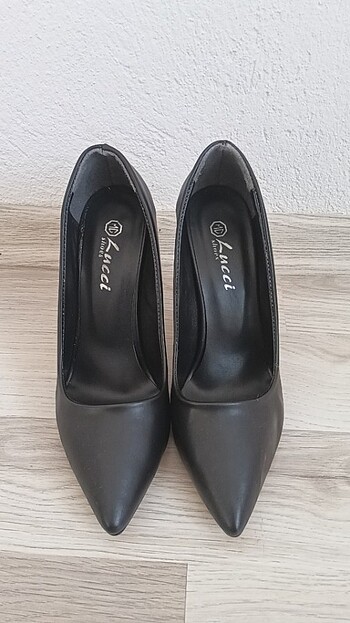 37 Beden Siyah stiletto