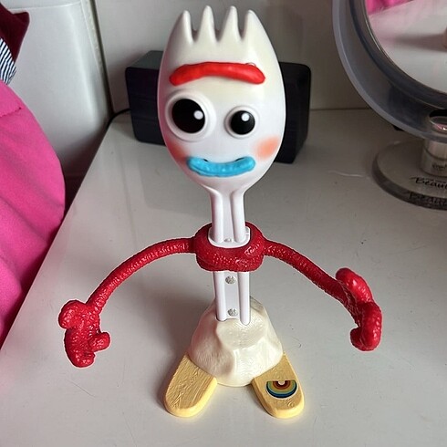 FORKY oyuncak hikayesi filminden