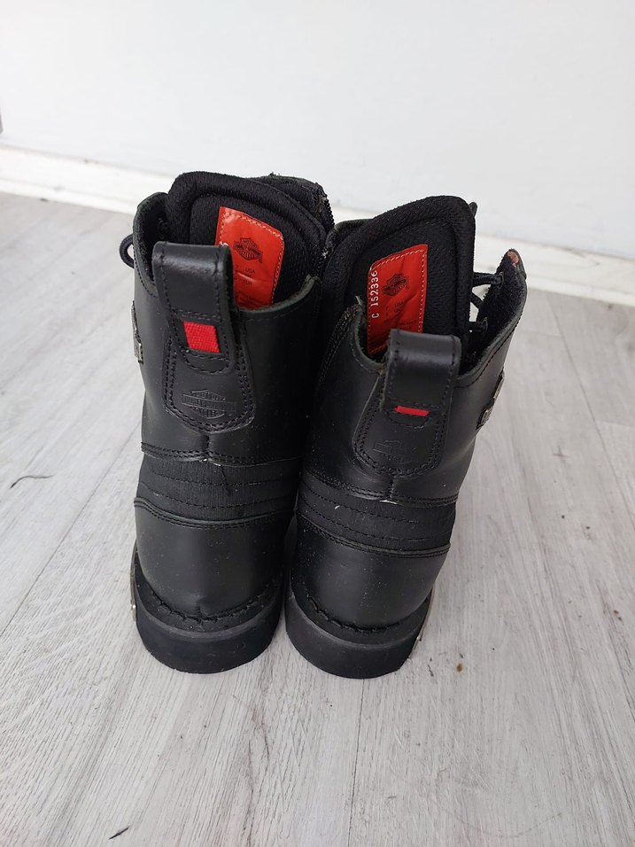 erkek bot - Görsel 2