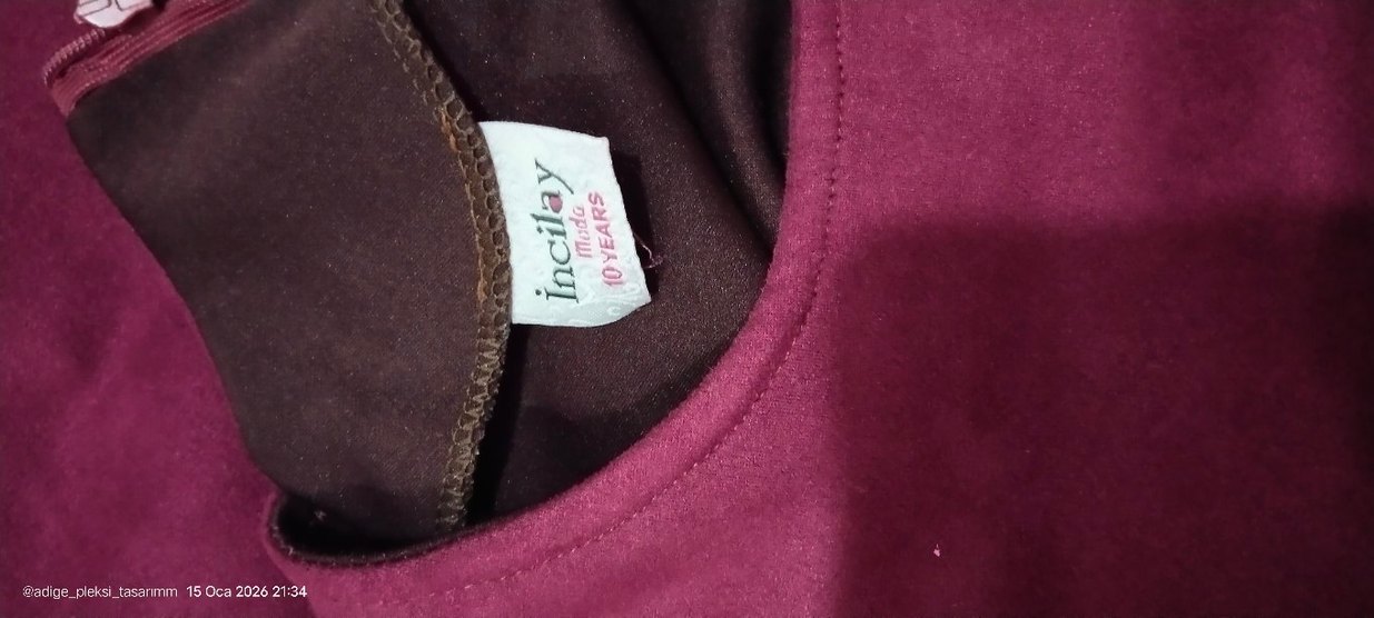 iki adet 10 yaş kadife elbise - Görsel 2