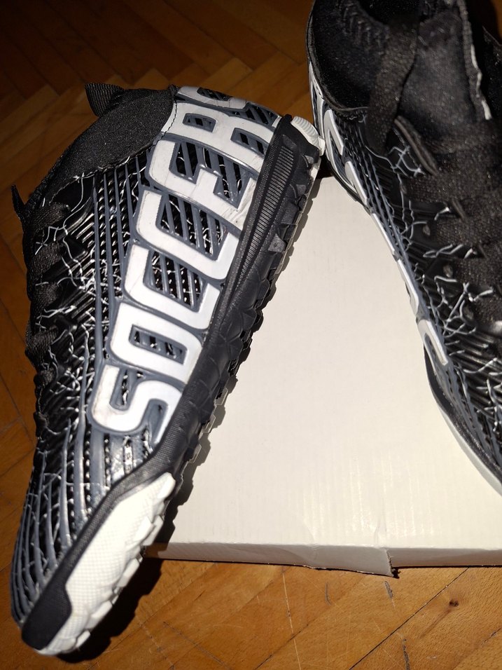 Letoon halı saha ayakkabısı 36 numara yeni - Görsel 3