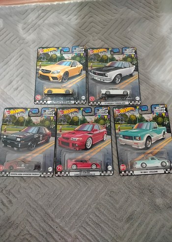 Hot Wheels Premium Setler
