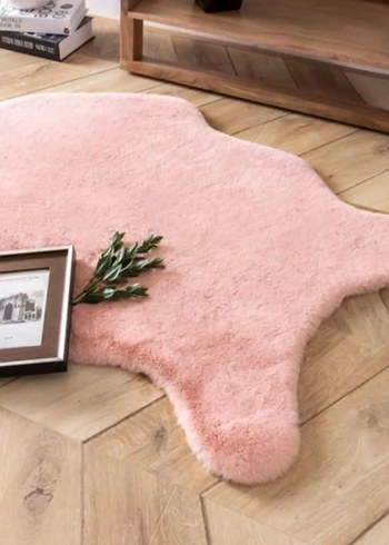 Pudra Pembe Dekoratif Peluş Post Halı