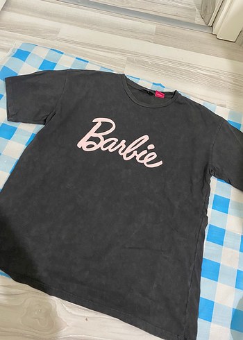 l Beden gri siyahBarbie Baskılı Tişört lisanslı