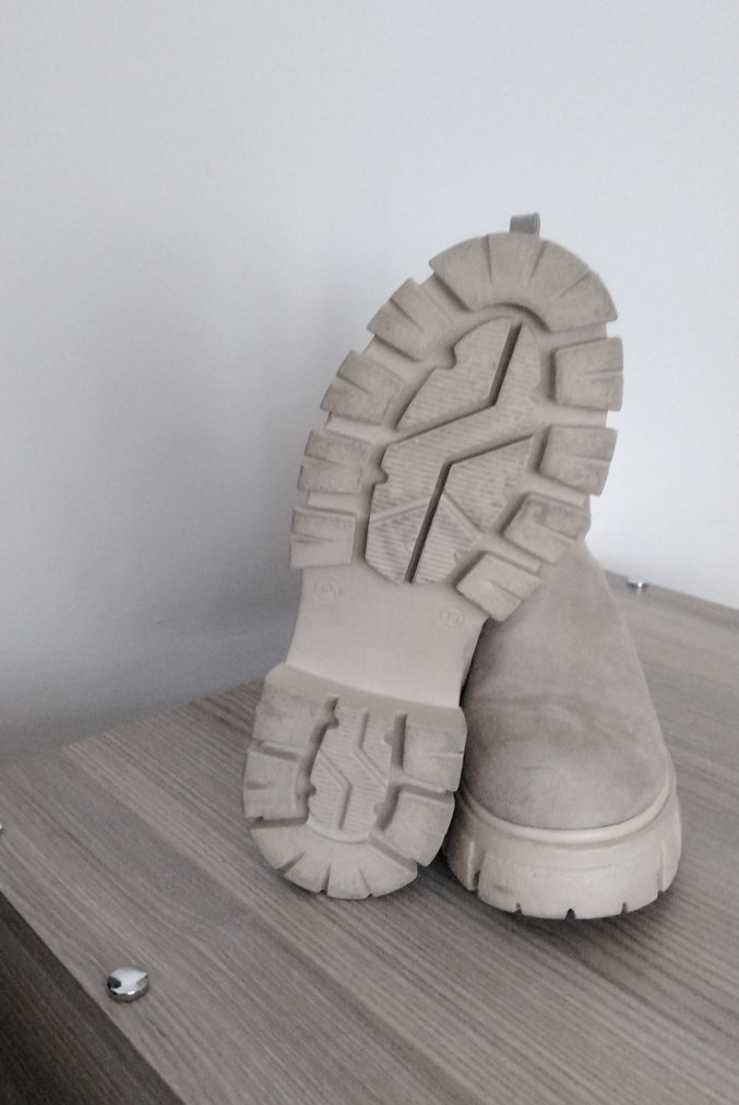 Bej Süet Platform Topuklu Kadın Bot - Görsel 2