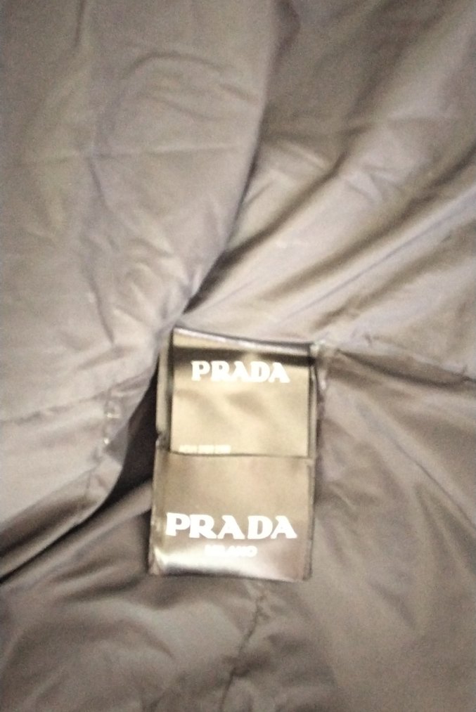 siyah orjinal   PRADA  Fermuarlı mont - Görsel 2