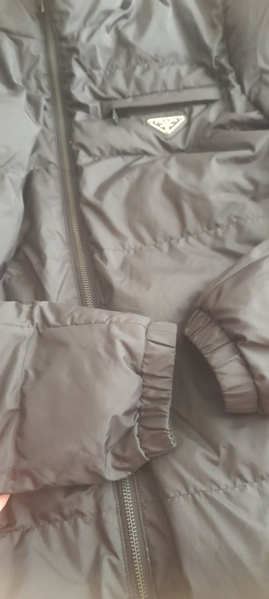 siyah orjinal   PRADA  Fermuarlı mont - Görsel 3