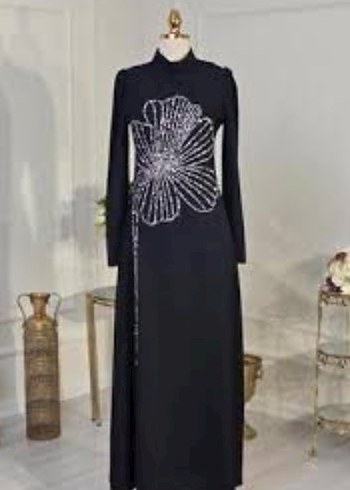 Siyah Payetli Uzun Kollu Uzun Elbise - Görsel 2