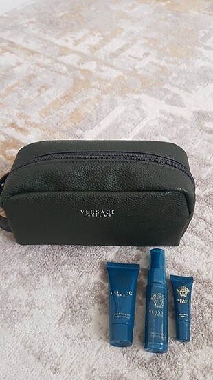 Versace makyaj/el çantası