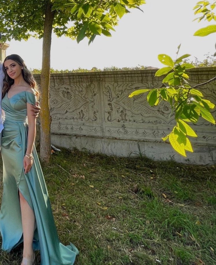 Parlak Yeşil Drapeli Uzun Abiye Elbise - Görsel 2