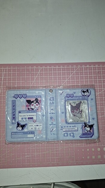 Kuromi binder