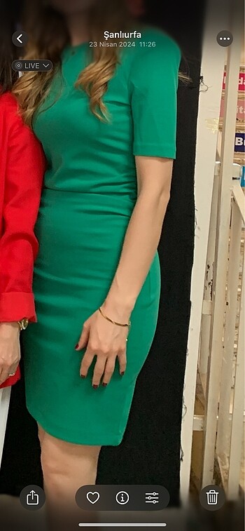 Zara Zara Vatkalı drapeli elbise