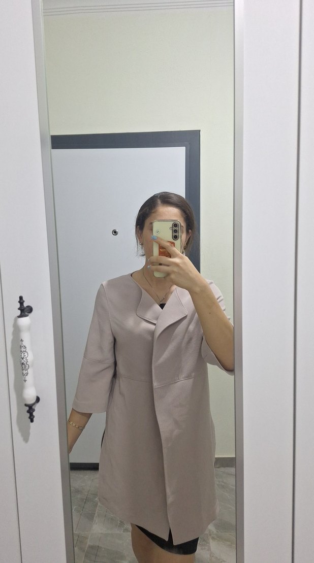 Bej Şeffaf Uzun Kollu Midi Ceket - Görsel 3