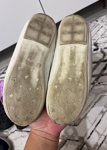 Kız Çocuk Beyaz Baskılı Bantlı Babet - Görsel 4