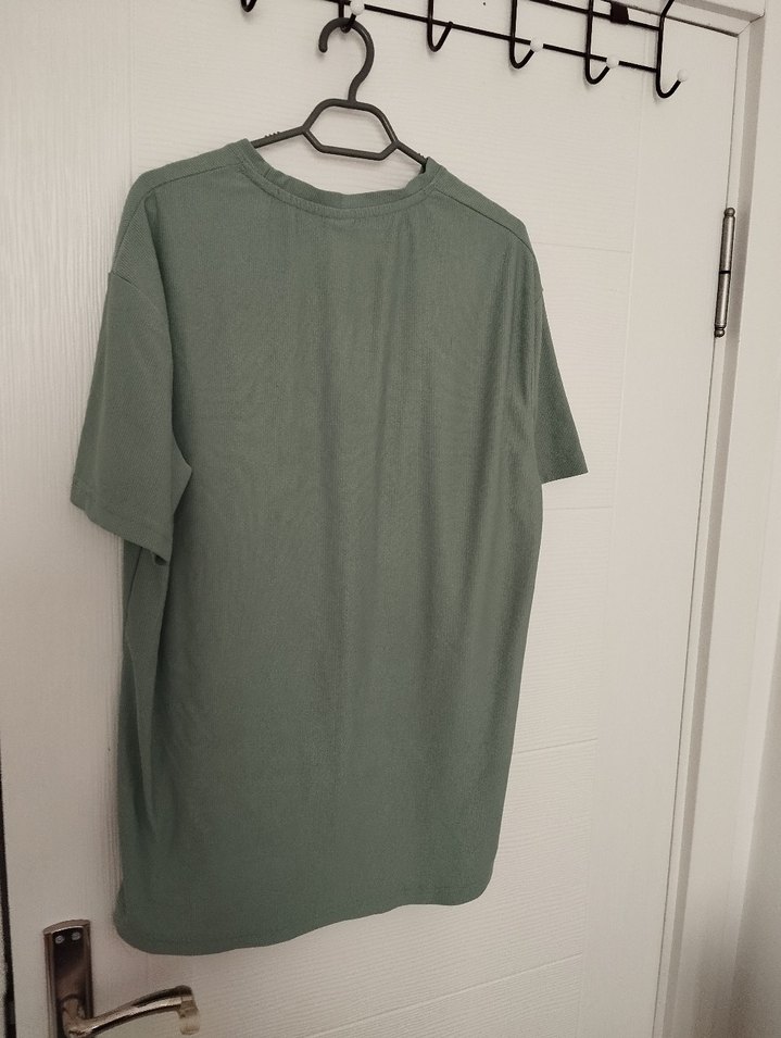 Erkek Gri Baskılı Rahat Kesim Tişört - Görsel 2