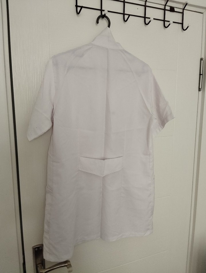 Hemşire önlüğü - Görsel 2