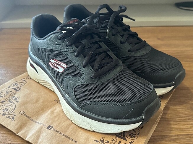Skechers Arch Fit Kadın Spor Ayakkabı