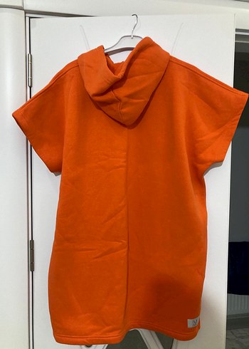 Turuncu Kapüşonlu Kısa Kollu Oversize Sweatshirt - Görsel 3