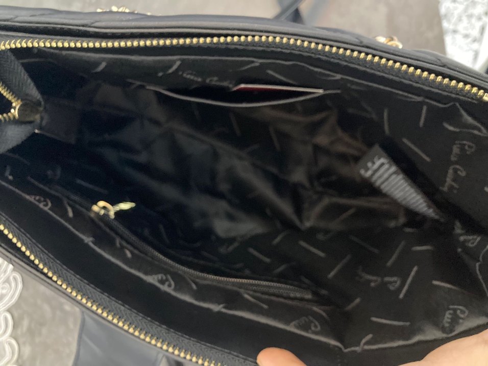 Siyah Deri Püsküllü Kadın Çanta - Görsel 3